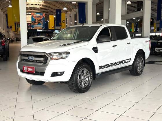 FORD RANGER 2.2 XLS 4X2 CD 16V DIESEL 4P MANUAL